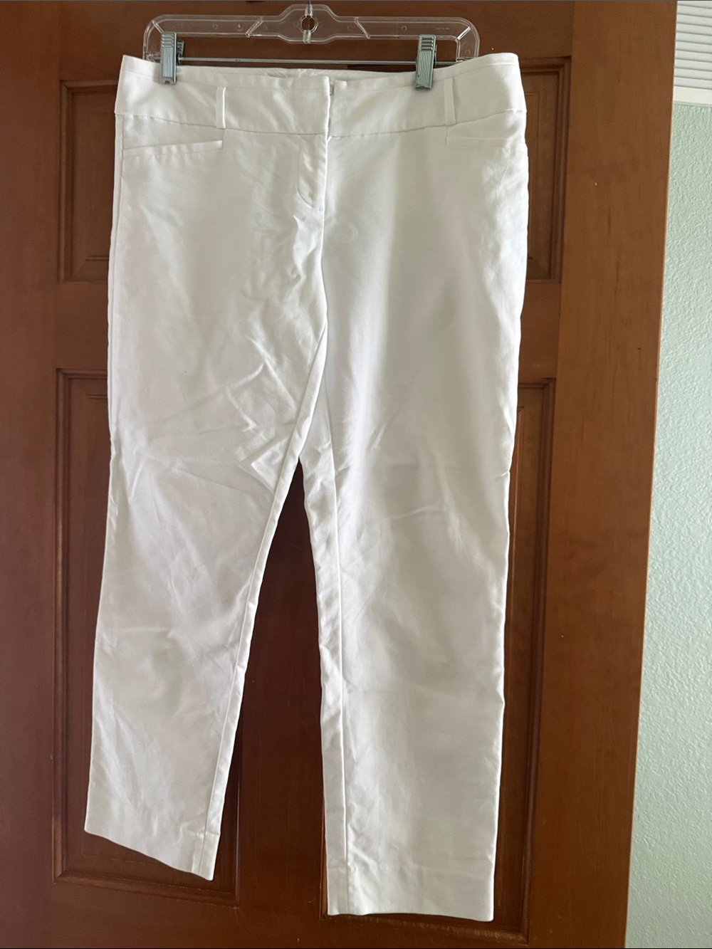 The Limited White Skinny Ankle Jeans